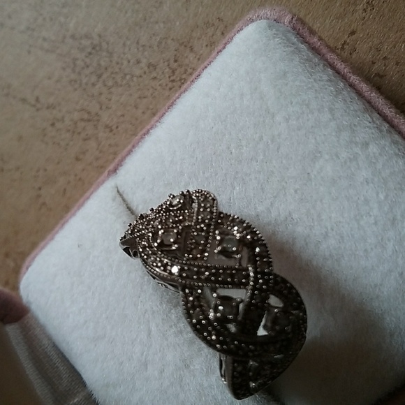 925 Silver & Diamond chip ring, size 6 - Picture 6 of 6